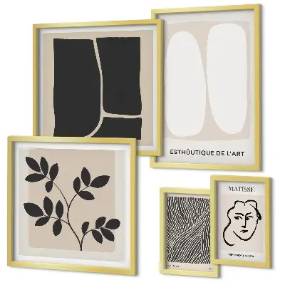 Tavelvägg med 5 tavlor med snygg minimalistisk grafik i linjer