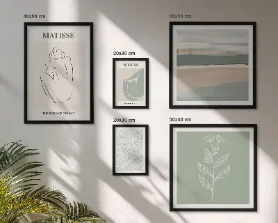 Tavelvägg med 5 tavlor med snygg växtgrafik