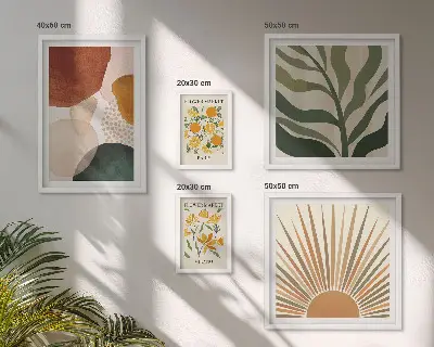 Tavelvägg med 5 tavlor med snygg växtgrafik och geometri