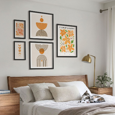 Tavelvägg med 5 tavlor Snygga blommor och geometri