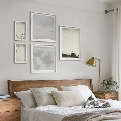 Minimalistiska fåglar i flykt set om 5 tavlor