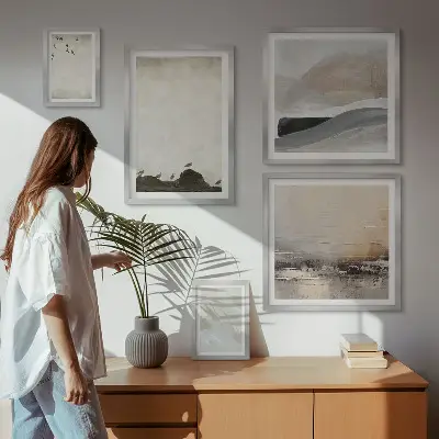 Set med 5 tavlor med motiv av fåglar, stenar och penseldrag