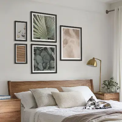 Set med 5 tavlor med motiv av stenar, trä och texturer