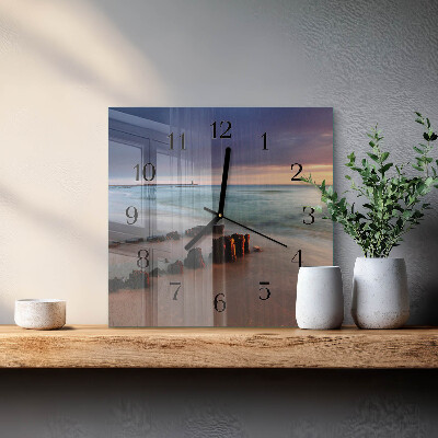 Glasklocka fyrkant strand havet