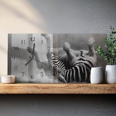 Horisontell klocka i glas Afrikansk zebra
